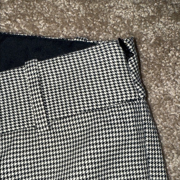 J. Crew Houndstooth Pixie Pants - size 6. B9 - Picture 4 of 8